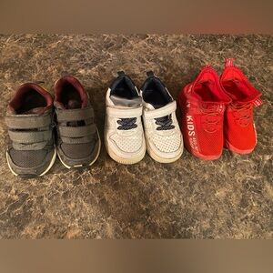 Size 6 Sneaker Bundle